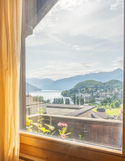 Spiez 2OG 014