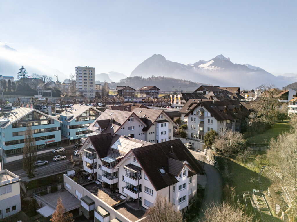 Spiez_Oberlandstr-042